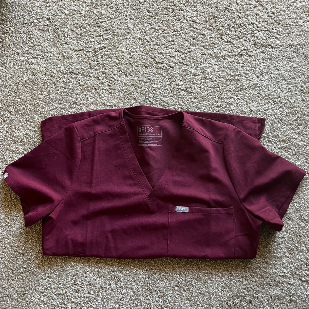 FIGS Women’s Catarina One Pocket Scrub Top - Medium